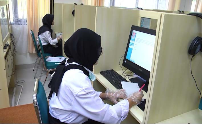 Hari Pertama UTBK Unand Terkendala Jaringan
